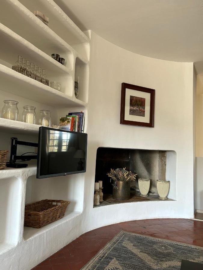 Sur Le Pont Apartment เวซง-ลา-โรแมน ภายนอก รูปภาพ